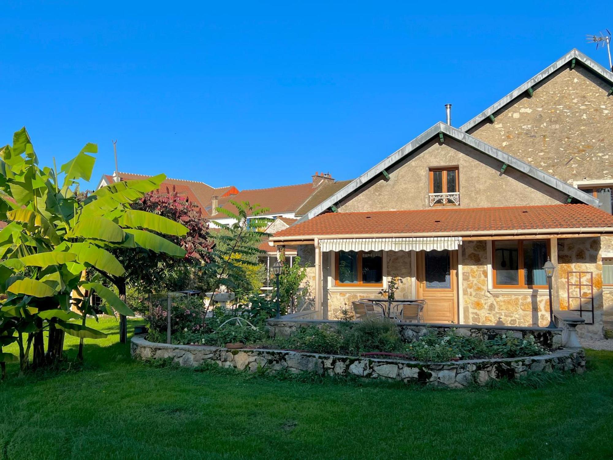 Gouvernes Joumana Tourisme 빌라 외부 사진